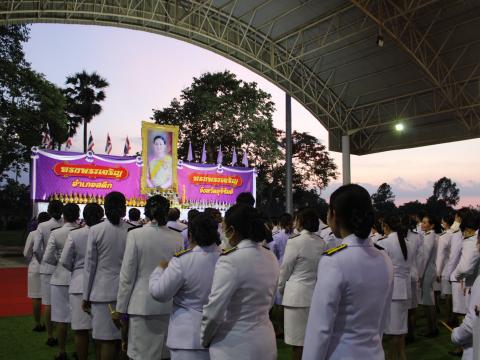 กิจกรรมเฉลิมพระเกียรติสมเด็จพระนางเจ้าฯพระบรมราชินี เนื่องในโอกาสวันเฉลิมพระชนมพรรษา ณ โดมอเนกประสงค์สวนเฉลิมพระเกียรติ 72 พรรษา