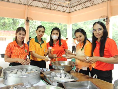 โครงการอบรมส่งเสริมอาชีพระยะสั้น หลักสูตรการทำปลาส้มไร้กาง และเค้กกล้วยหอม