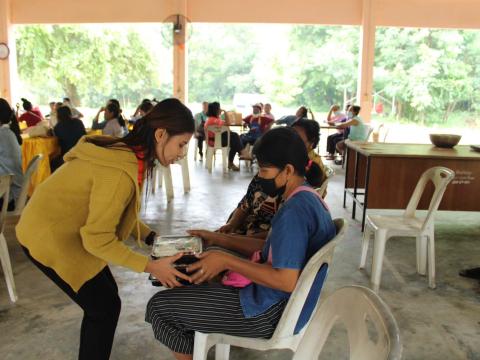 โครงการอบรมส่งเสริมอาชีพระยะสั้น หลักสูตรการทำปลาส้มไร้กาง และเค้กกล้วยหอม